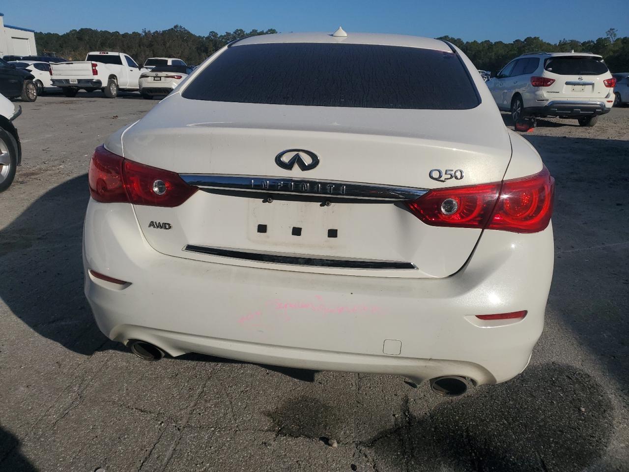 2015 Infiniti Q50 - Image 6