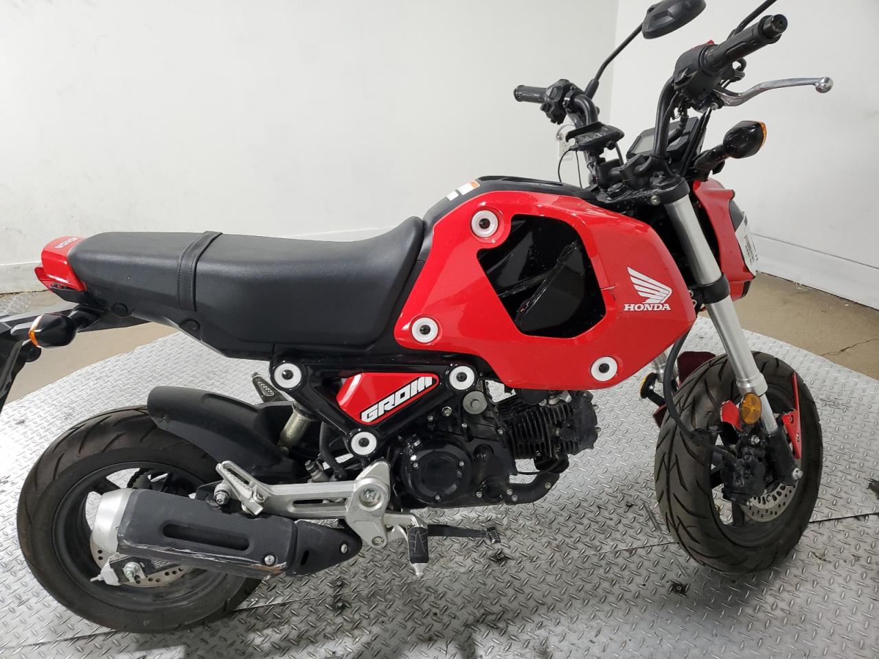 2023 Honda Grom 125 VIN: MLHJC9213P5110119 Lot: 73285254