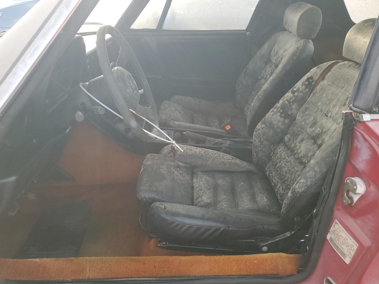 1990 Alfa Romeo Spider - Image 7