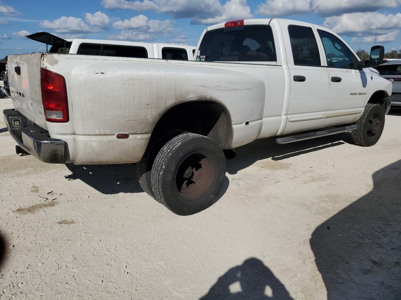 2005 Dodge RAM - Image 3
