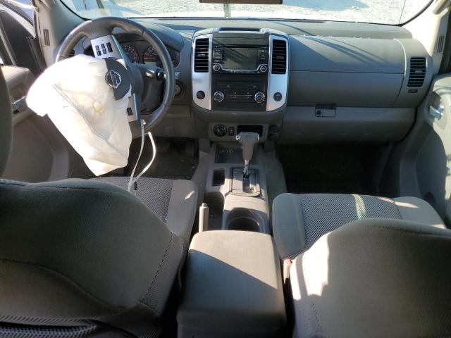  NISSAN FRONTIER 2015 Сріблястий