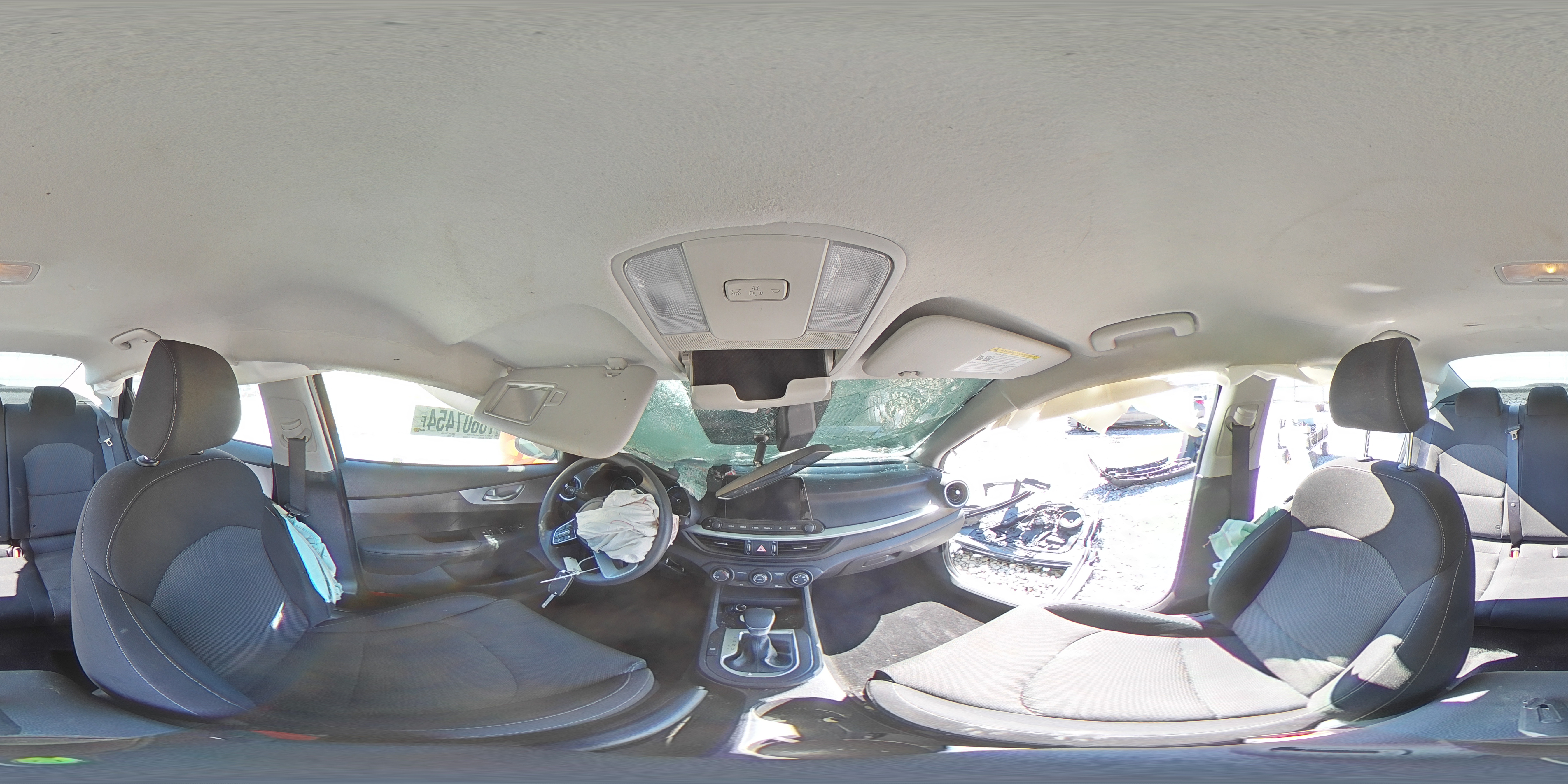 2024 Kia Forte - Image 14
