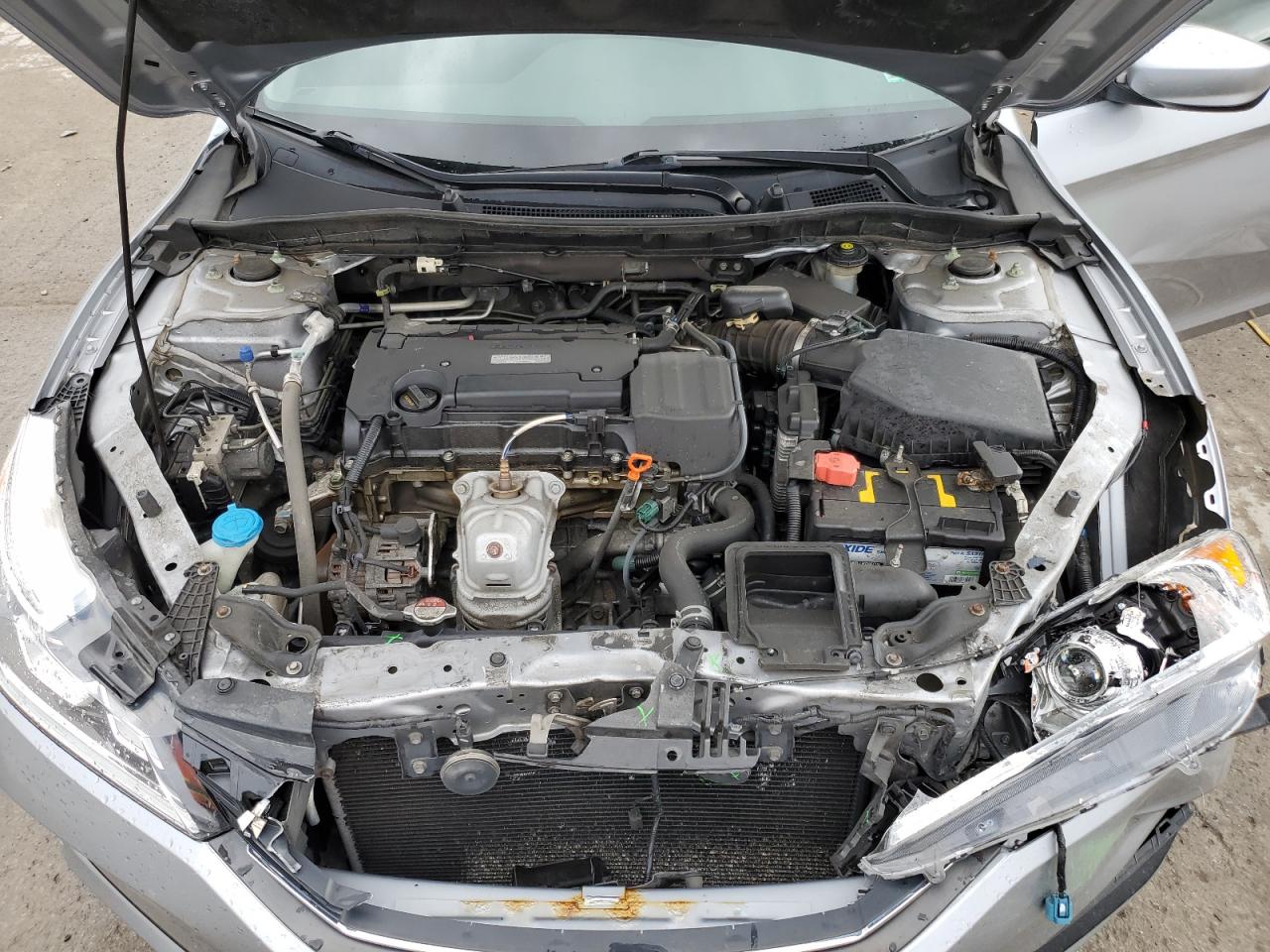 2017 Honda Accord - Image 11