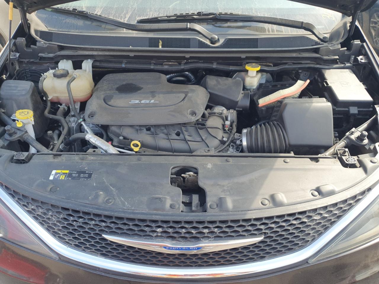 2C4RC1CG4KR506078 2019 Chrysler Pacifica Lx