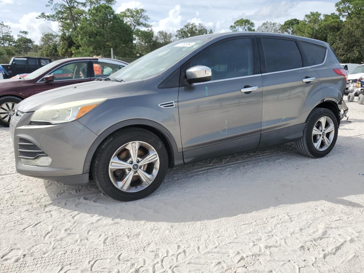 2014 Ford Escape Se VIN: 1FMCU0GXXEUE34121 Lot: 76752354