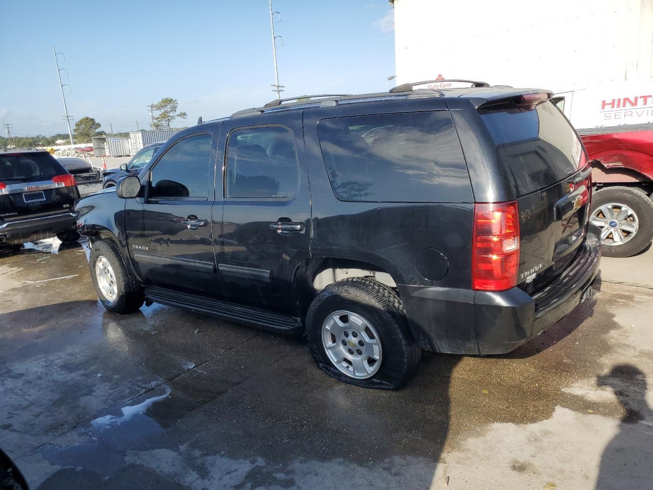 2013 Chevrolet Tahoe - Image 2