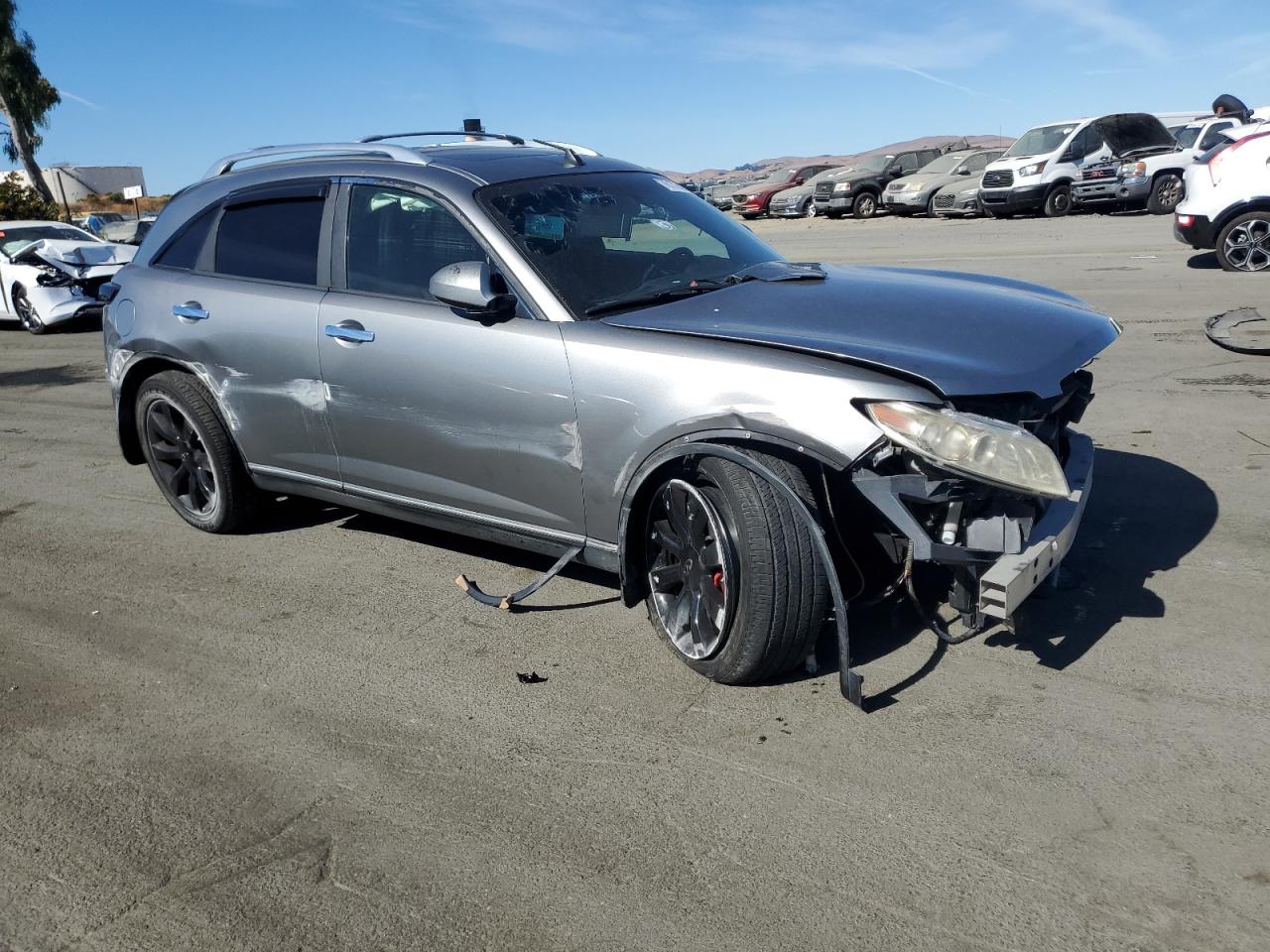 2004 Infiniti FX - Image 4