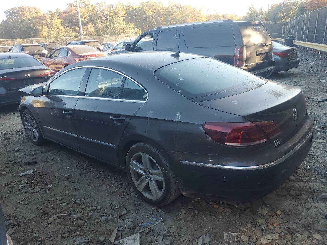 VIN WVWBN7AN1GE519746 2016 VOLKSWAGEN CC no.2