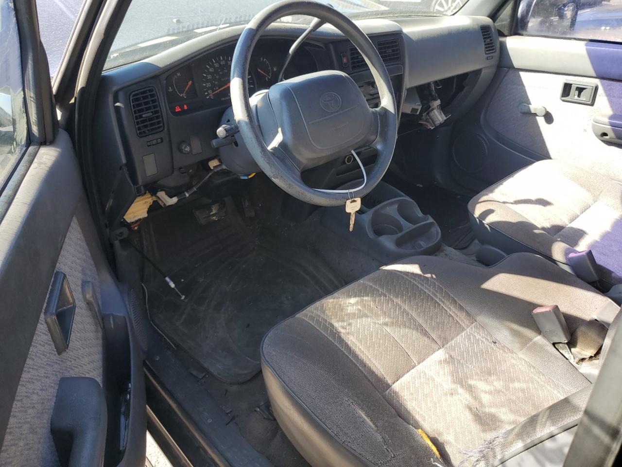 1997 Toyota Tacoma Xtracab VIN: 4TAVL52N1VZ245262 Lot: 77192264