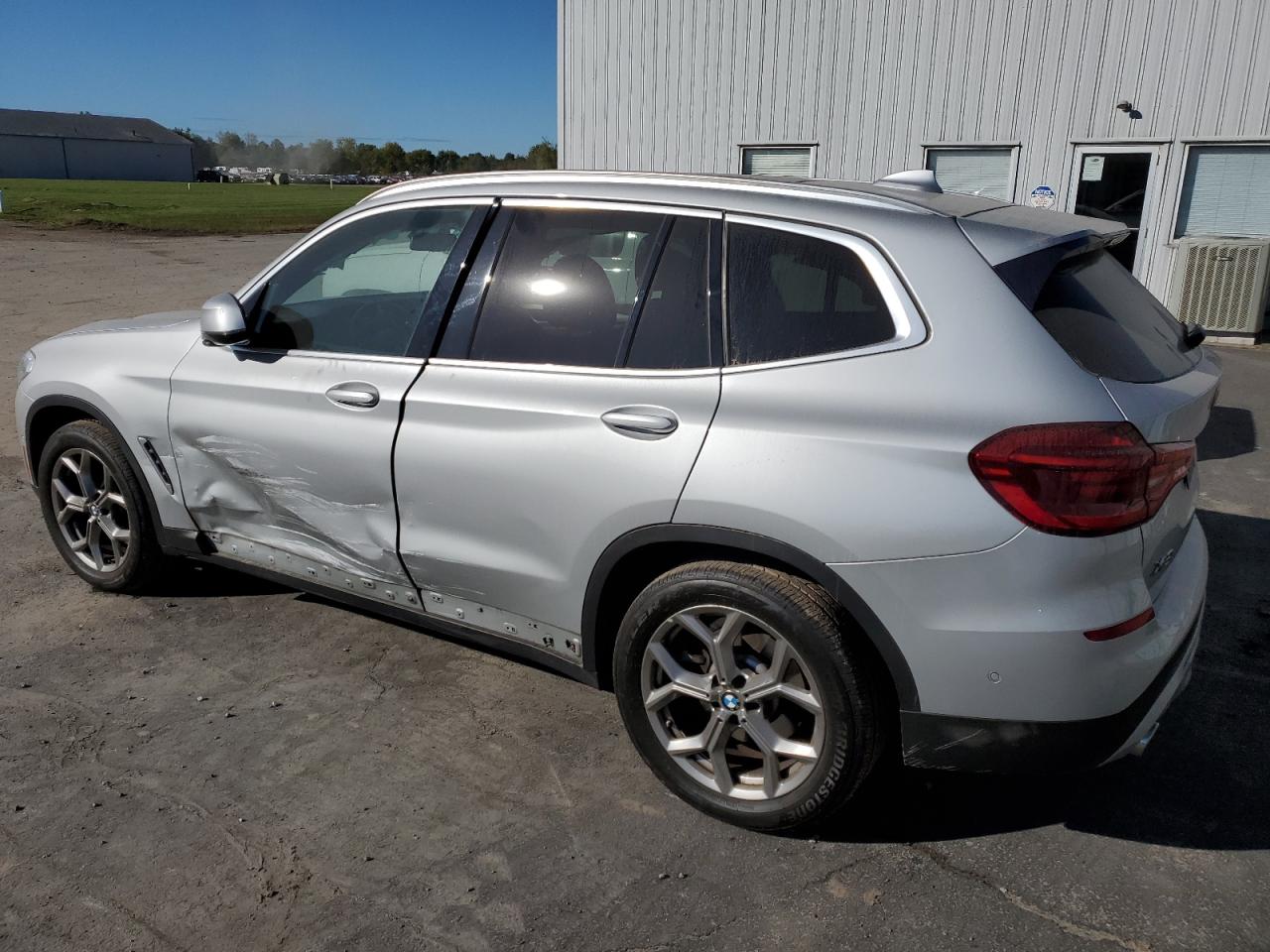 VIN 5UXTY5C07M9G53748 2021 BMW X3 no.2