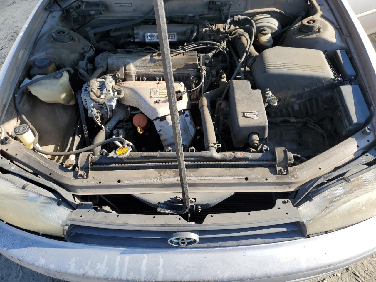 4T1SK12E5RU412272 1994 Toyota Camry Le