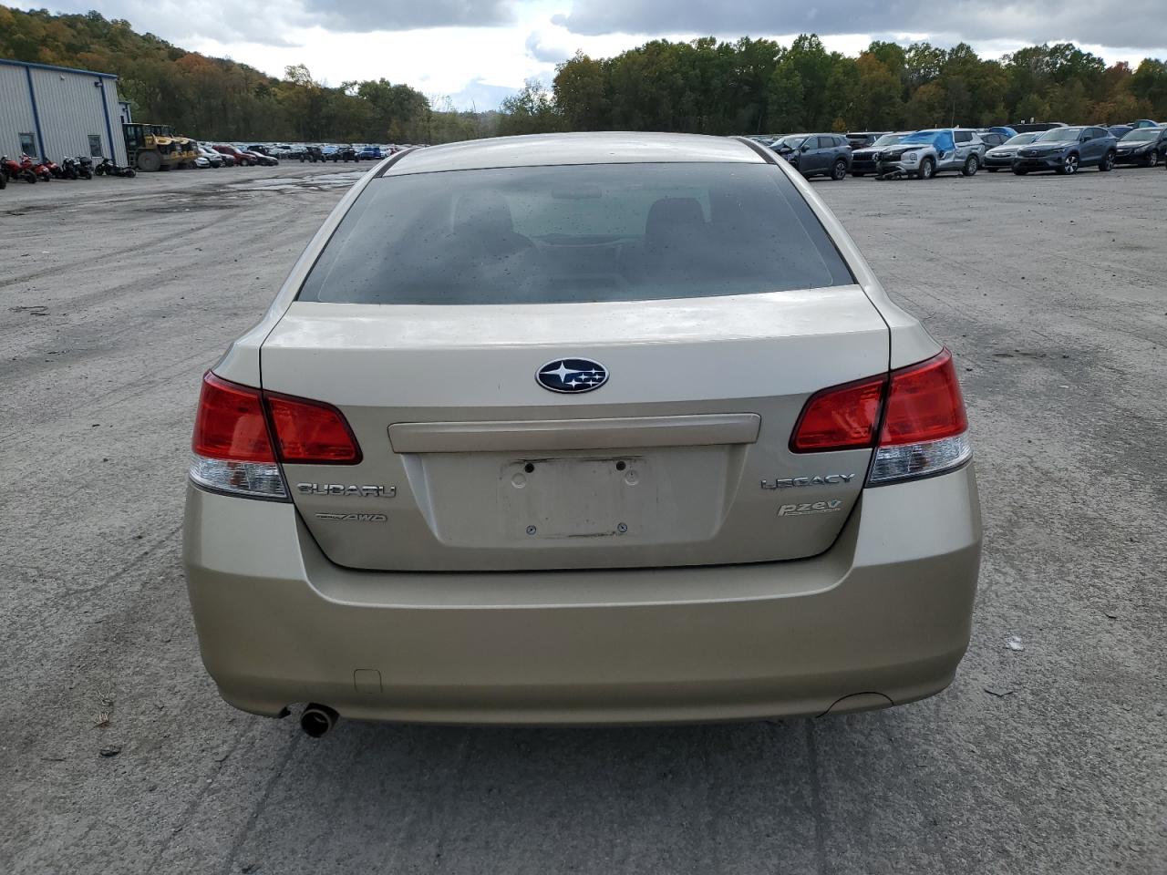 2010 Subaru Legacy 2.5I Limited VIN: 4S3BMBK67A3245324 Lot: 76454864