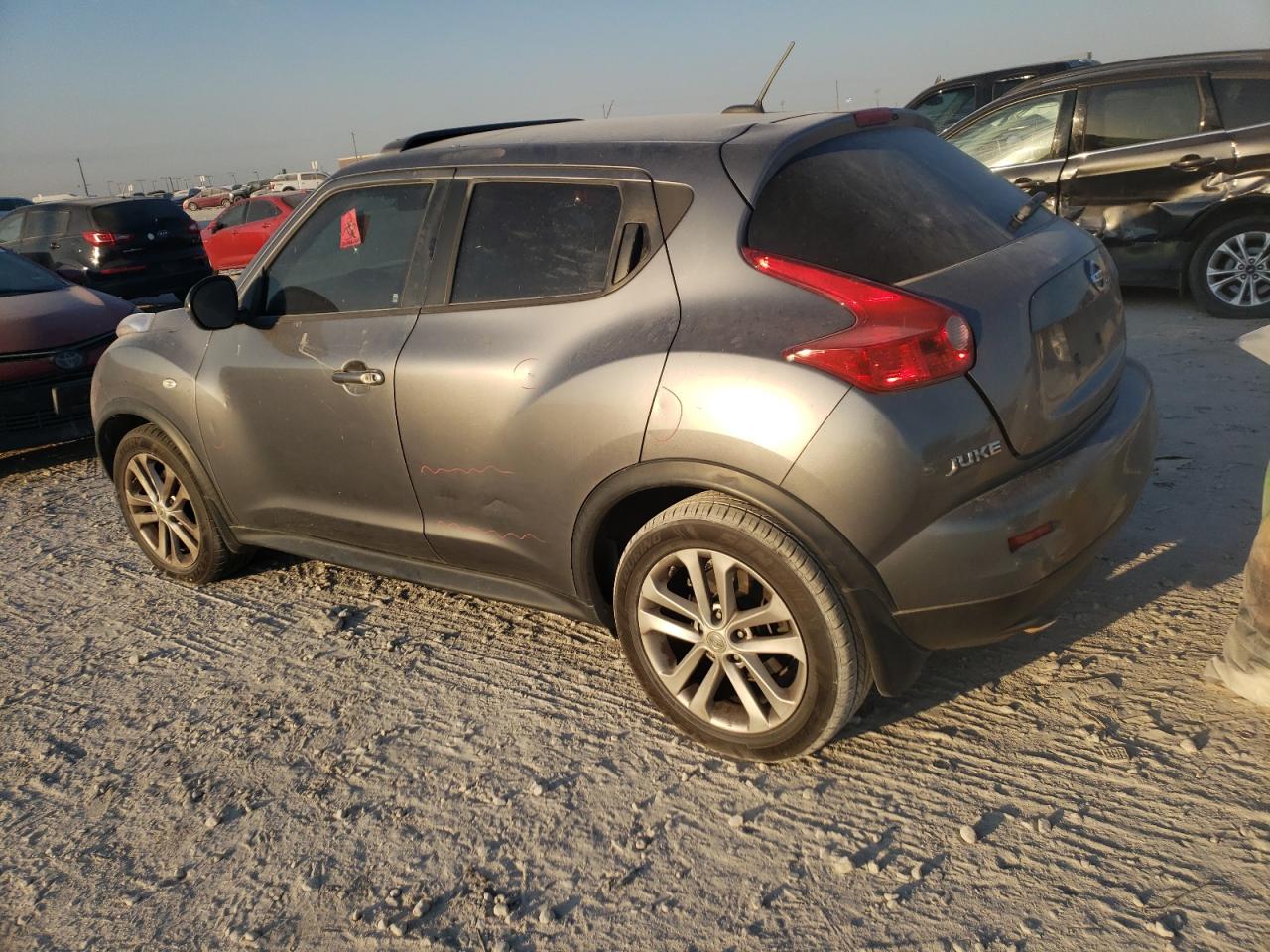 2014 Nissan Juke S VIN: JN8AF5MR4ET451208 Lot: 75876024