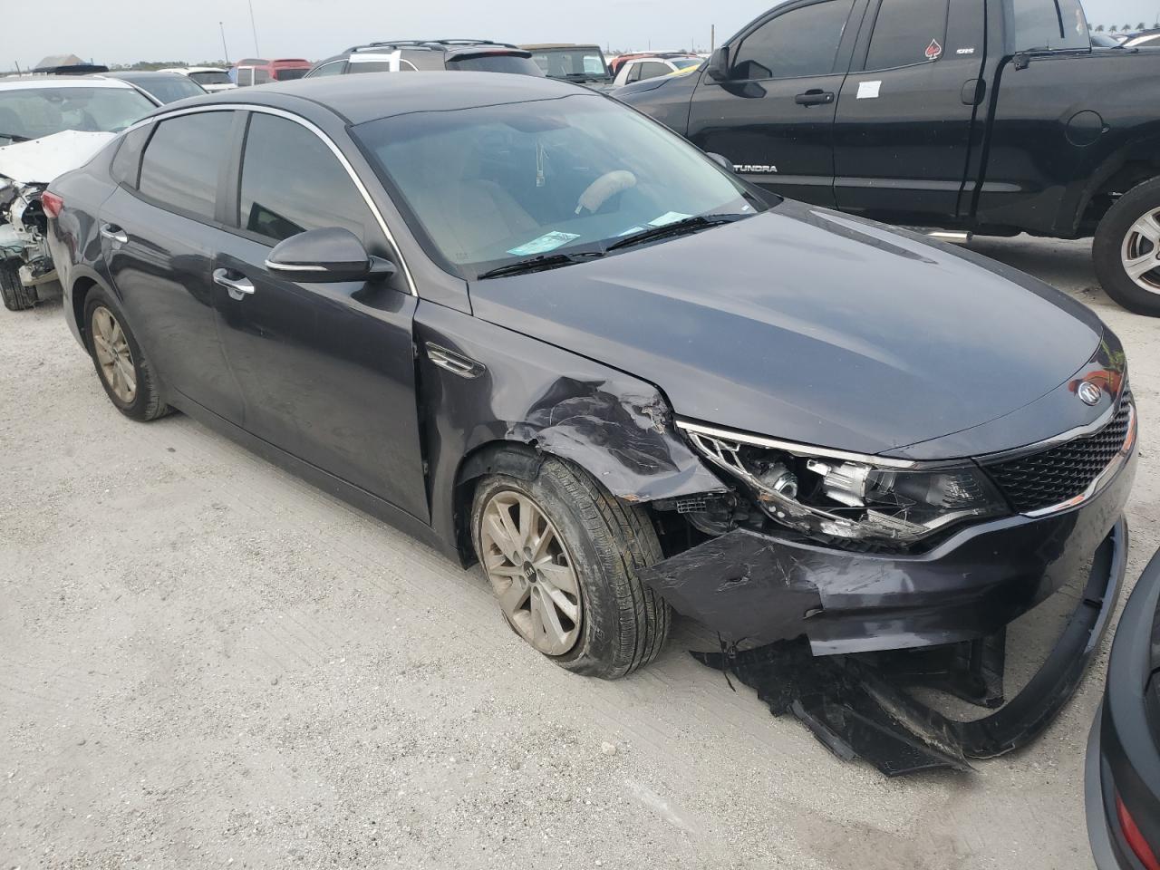 2018 Kia Optima - Image 4