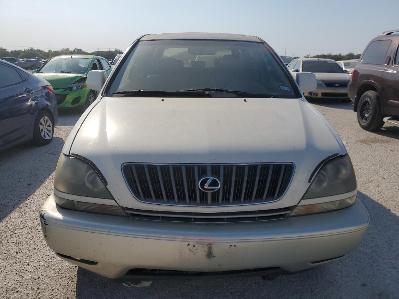 2000 Lexus Rx 300 VIN: JT6HF10U0Y0101780 Lot: 76638894