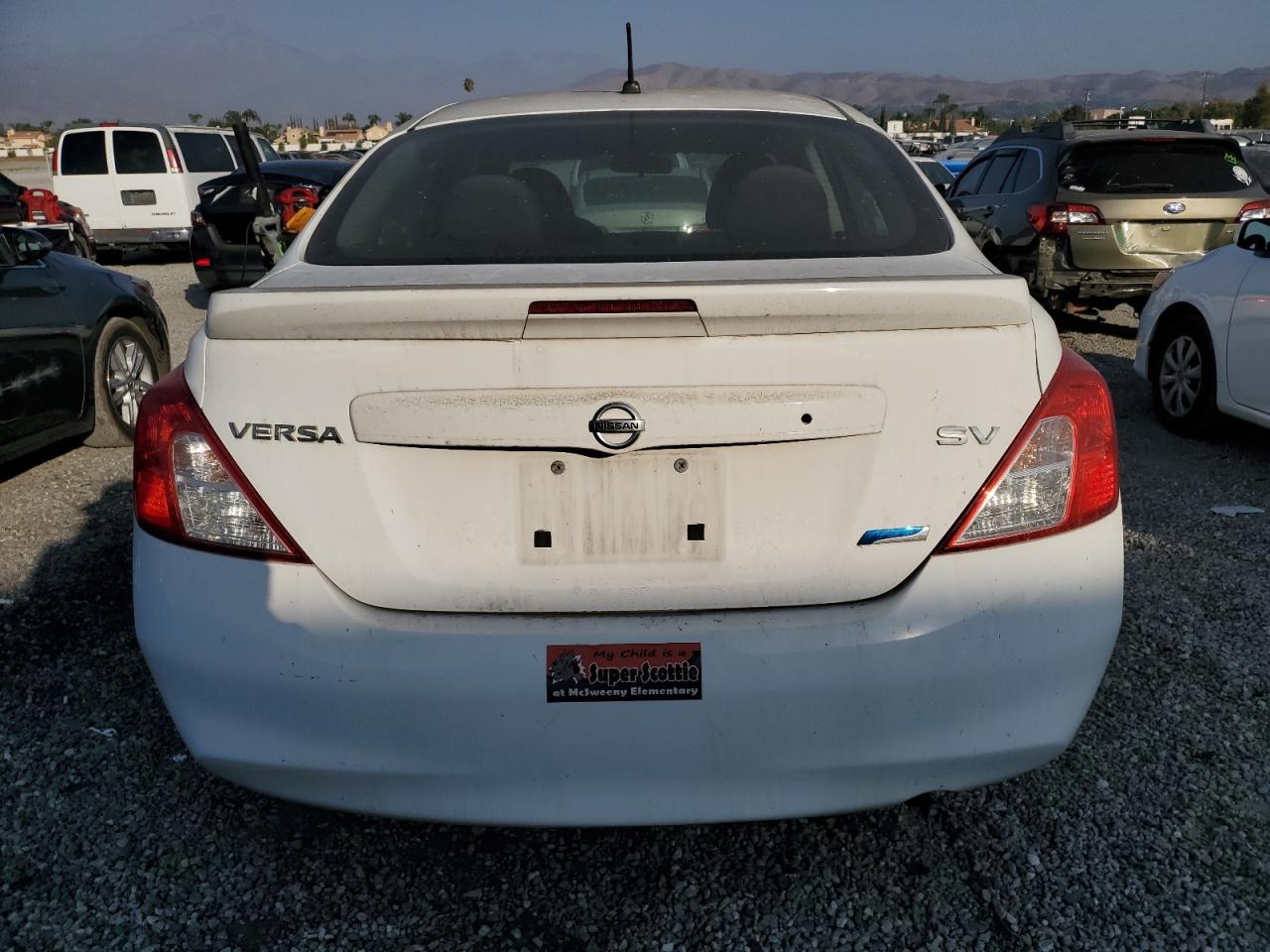 2014 Nissan Versa S VIN: 3N1CN7APXEL864957 Lot: 75755494