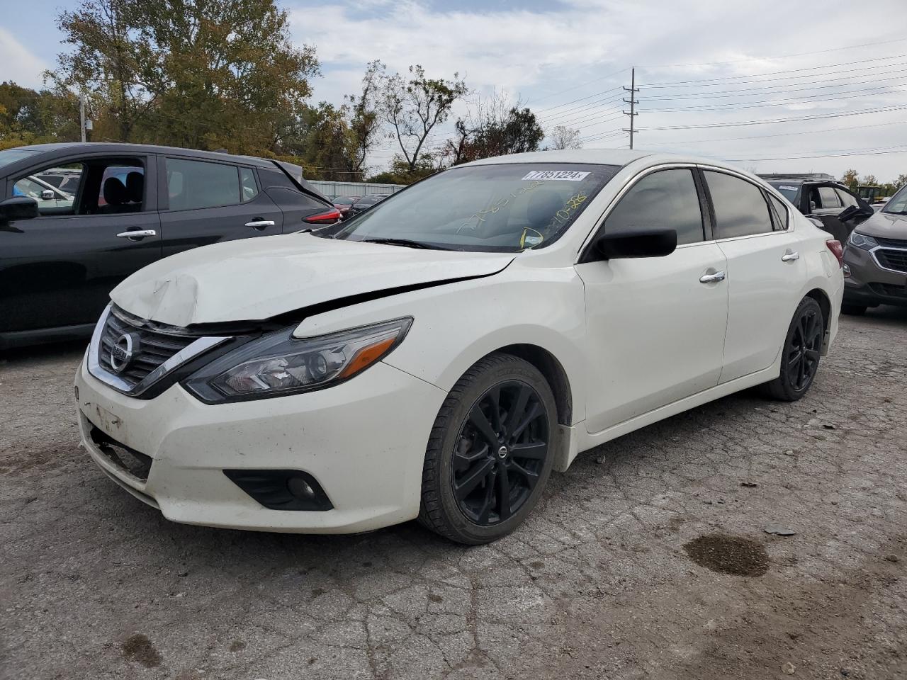2017 Nissan Altima - Image 1