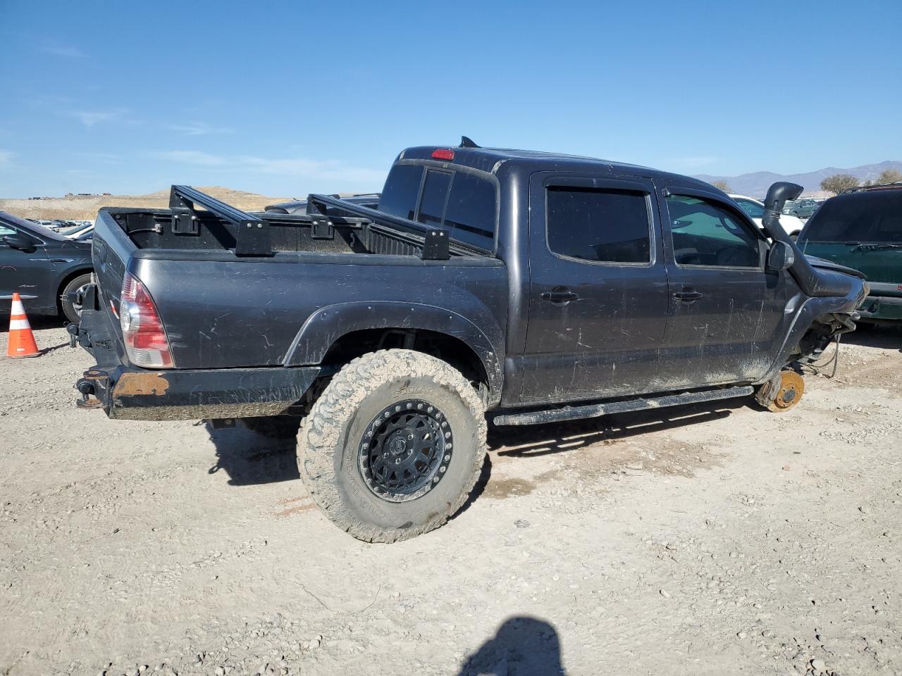 VIN 5TFLU4ENXDX055873 2013 TOYOTA TACOMA no.3