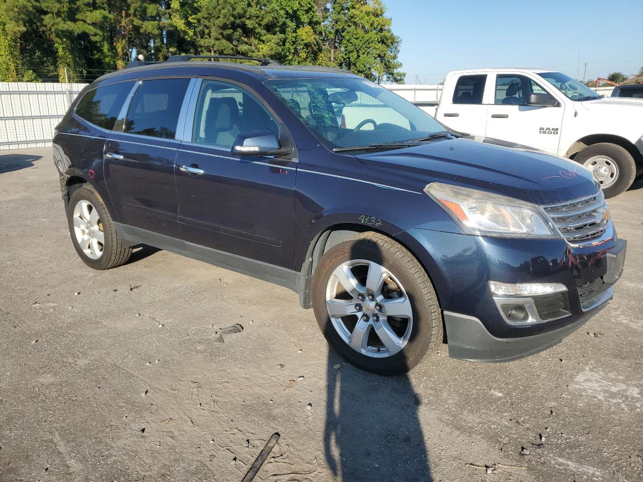 2016 Chevrolet Traverse - Image 4