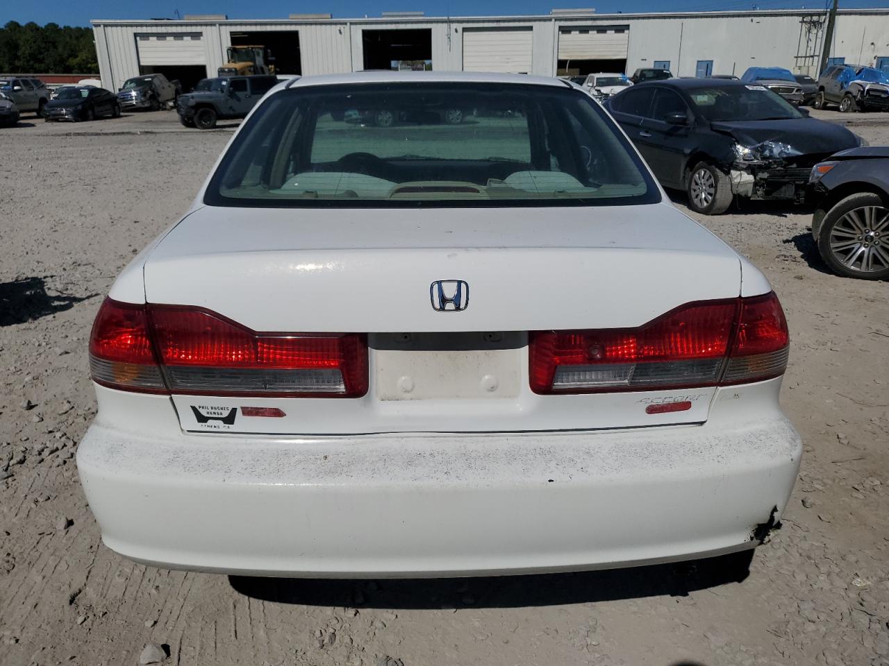 2002 Honda Accord Lx VIN: 1HGCG56422A156779 Lot: 76116784