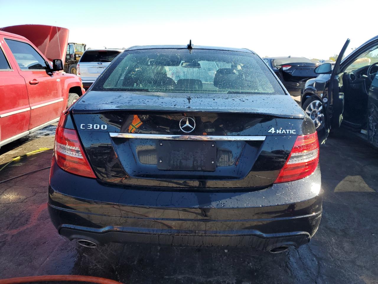 2012 Mercedes-Benz C 300 4Matic VIN: WDDGF8BB0CA724477 Lot: 76770004