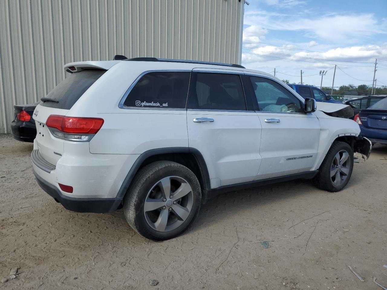 2015 Jeep Grand Cherokee - Image 3