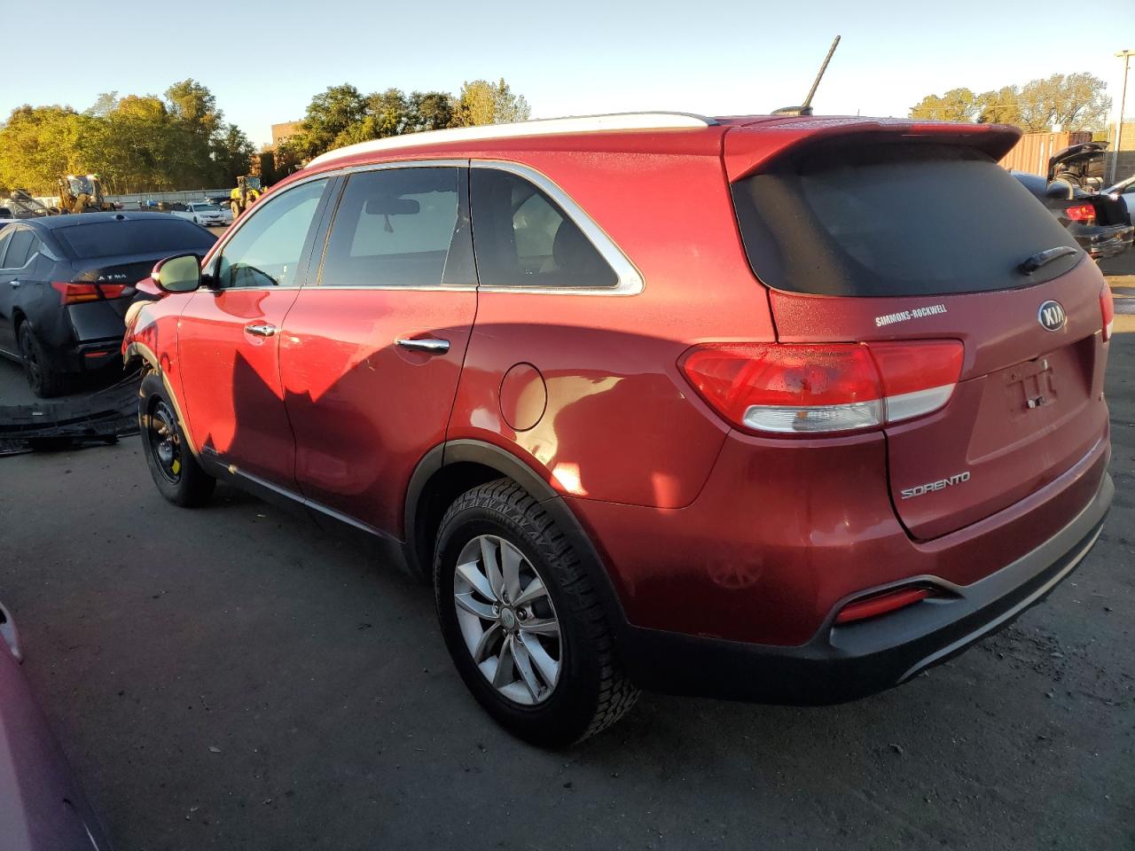 2017 Kia Sorento - Image 2