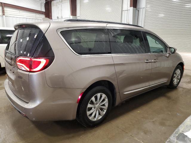  CHRYSLER PACIFICA 2017 tan