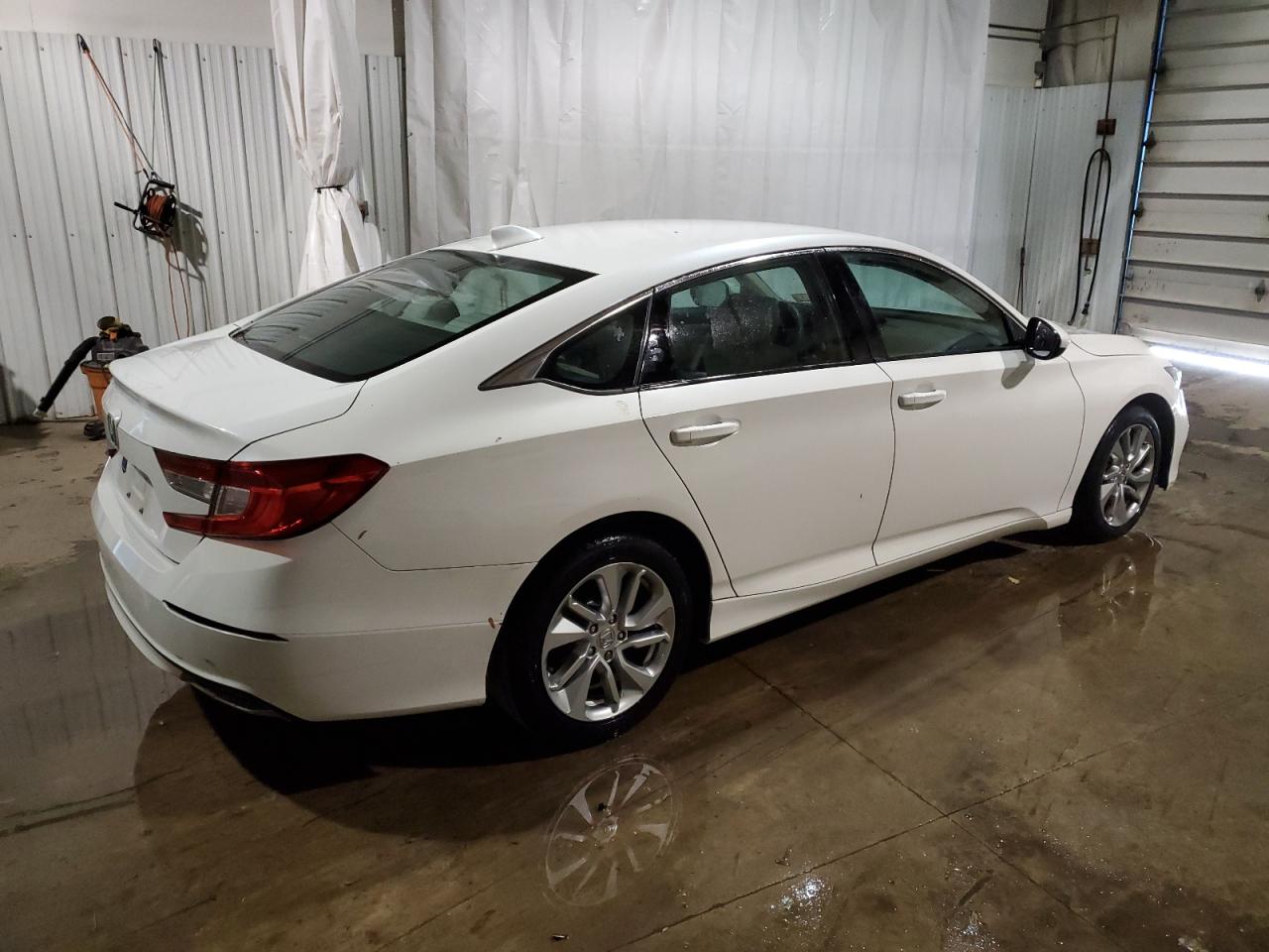 2018 Honda Accord - Image 3