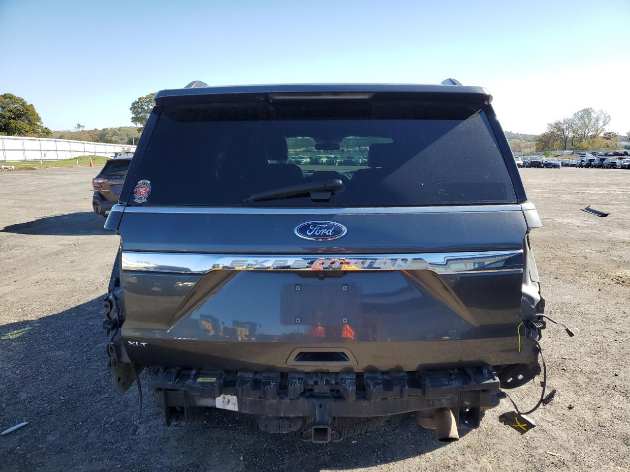 2018 Ford Expedition Xlt VIN: 1FMJU1JT9JEA06354 Lot: 76891394