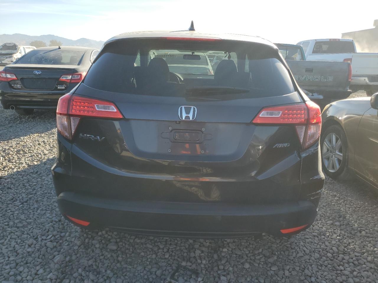 3CZRU6H56HM713065 2017 Honda Hr-V Ex