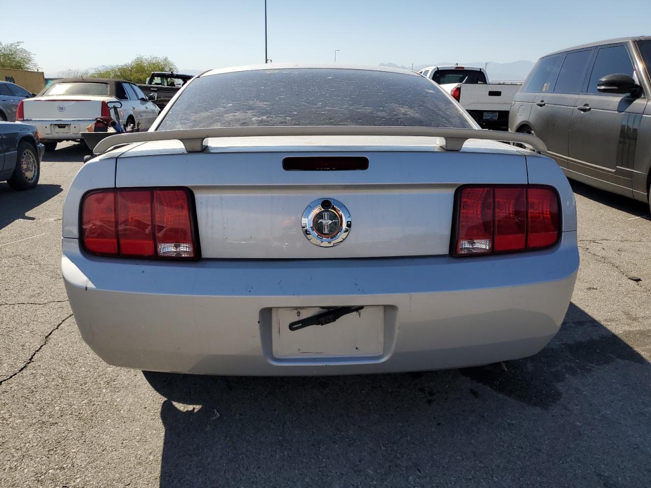 2006 Ford Mustang VIN: 1ZVFT80N765136159 Lot: 74796964