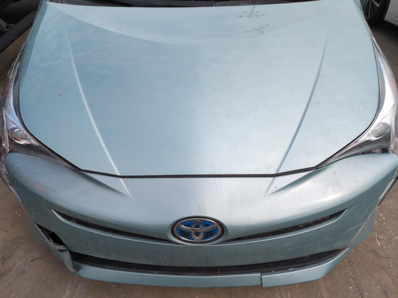 2017 Toyota Prius - Image 11