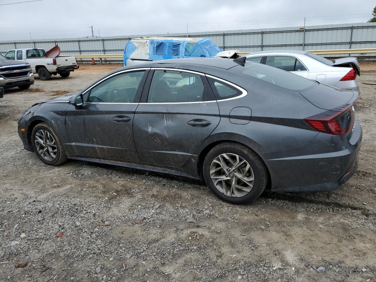 2022 Hyundai Sonata - Image 2