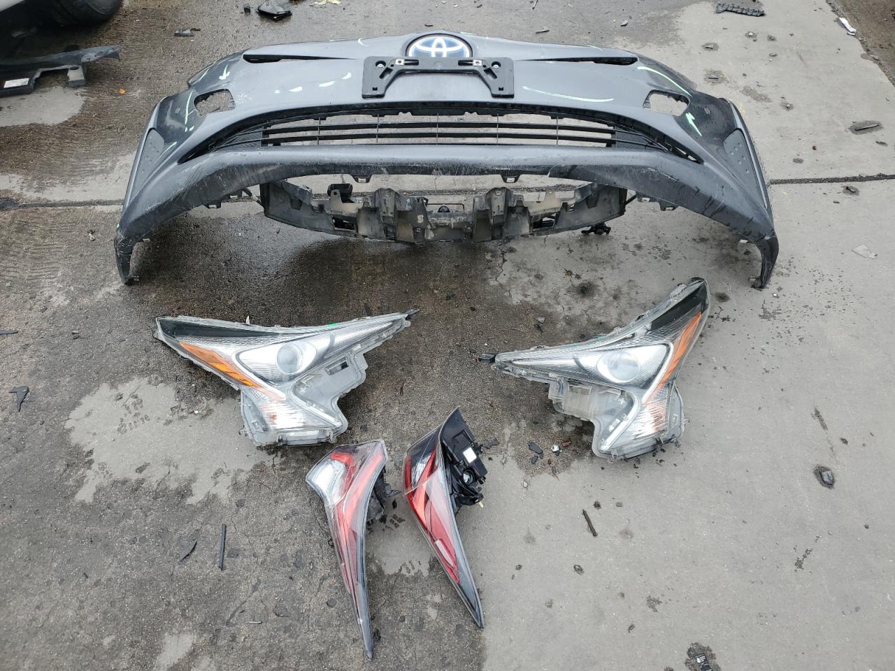 2017 Toyota Prius - Image 12