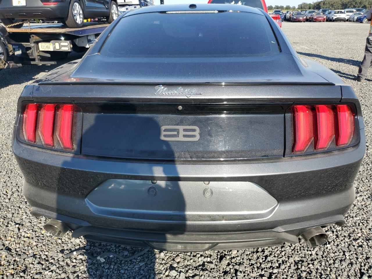 2019 Ford Mustang - Image 6
