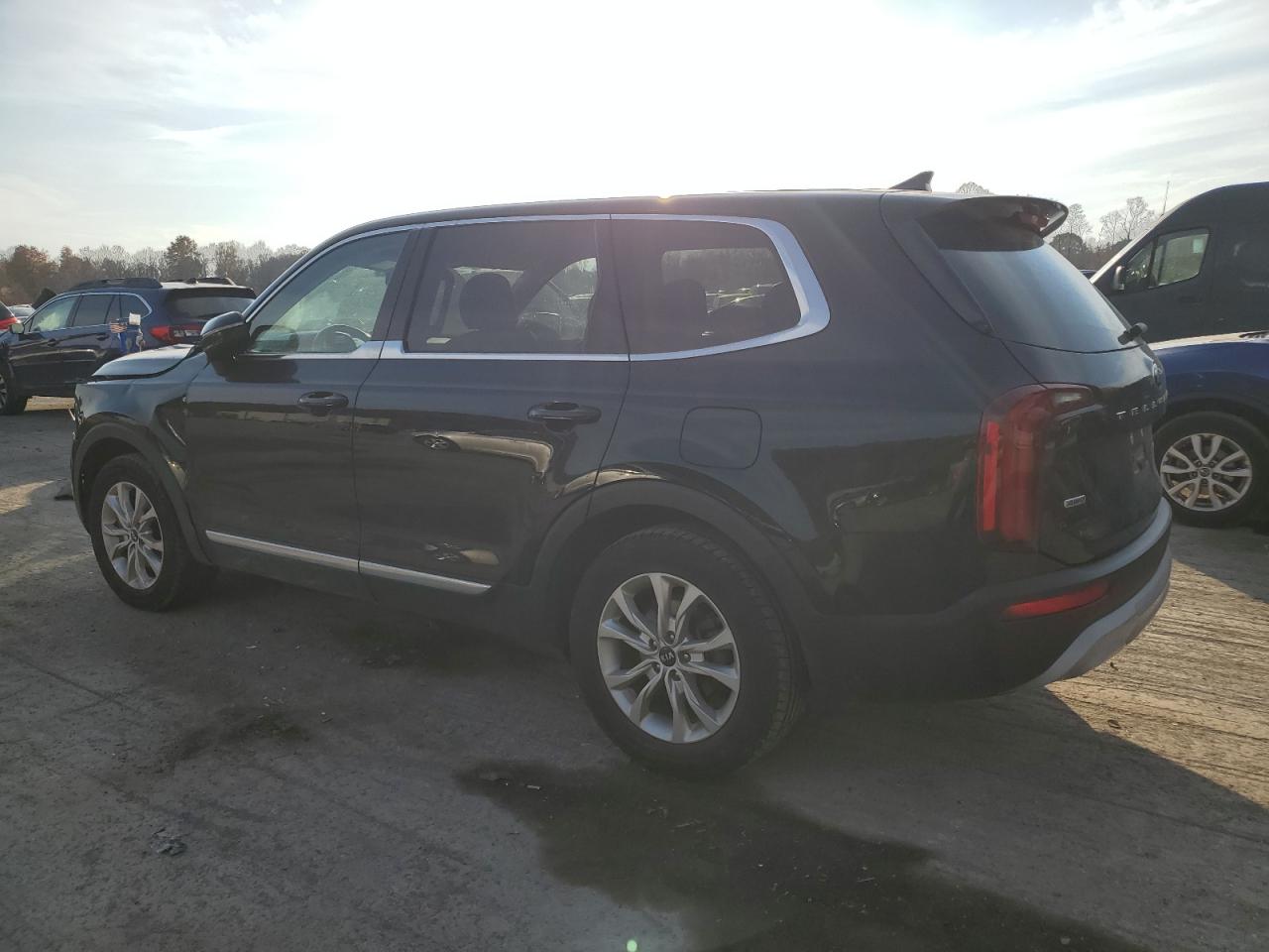 2020 Kia Telluride - Image 2