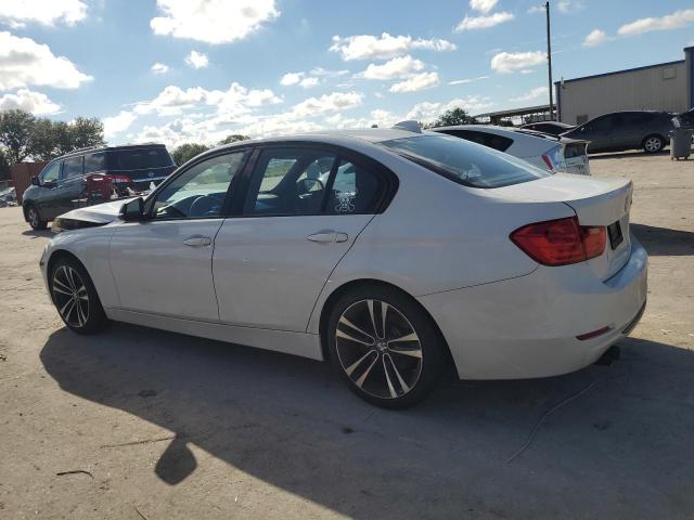  BMW 3 SERIES 2015 Білий