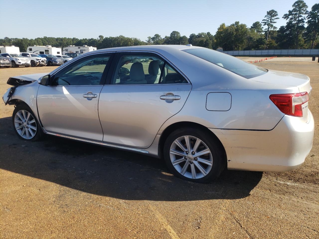 2012 Toyota Camry - Image 2