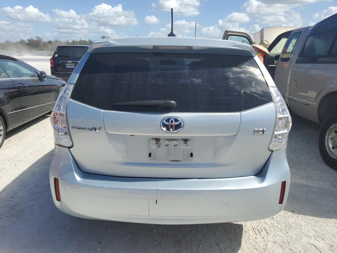 2013 Toyota Prius V VIN: JTDZN3EU2D3261950 Lot: 77172994