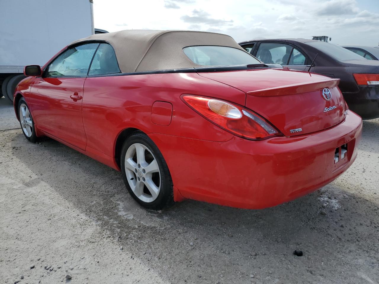 2005 Toyota Camry Solara - Image 2