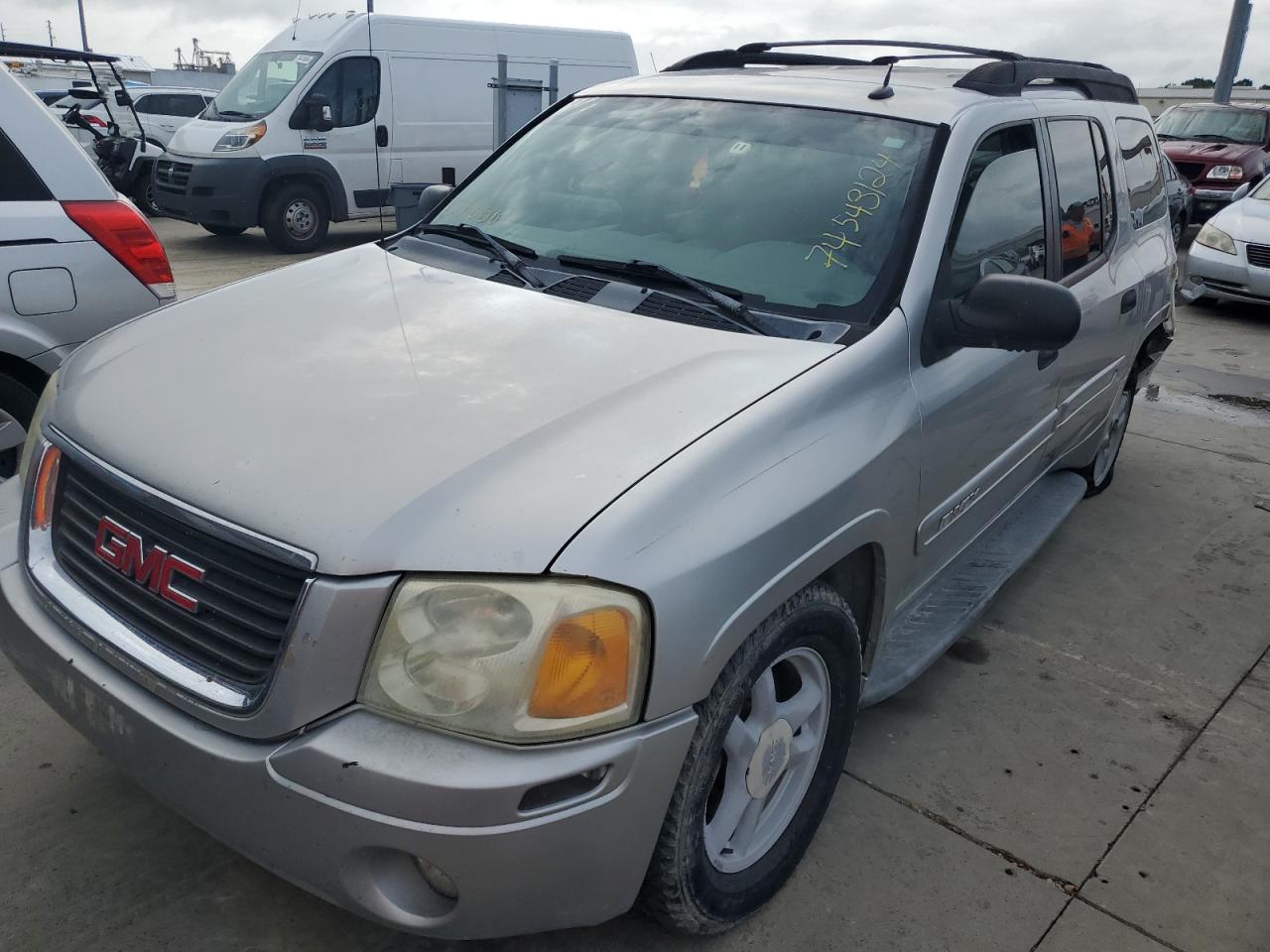 2005 GMC Envoy - Image 1