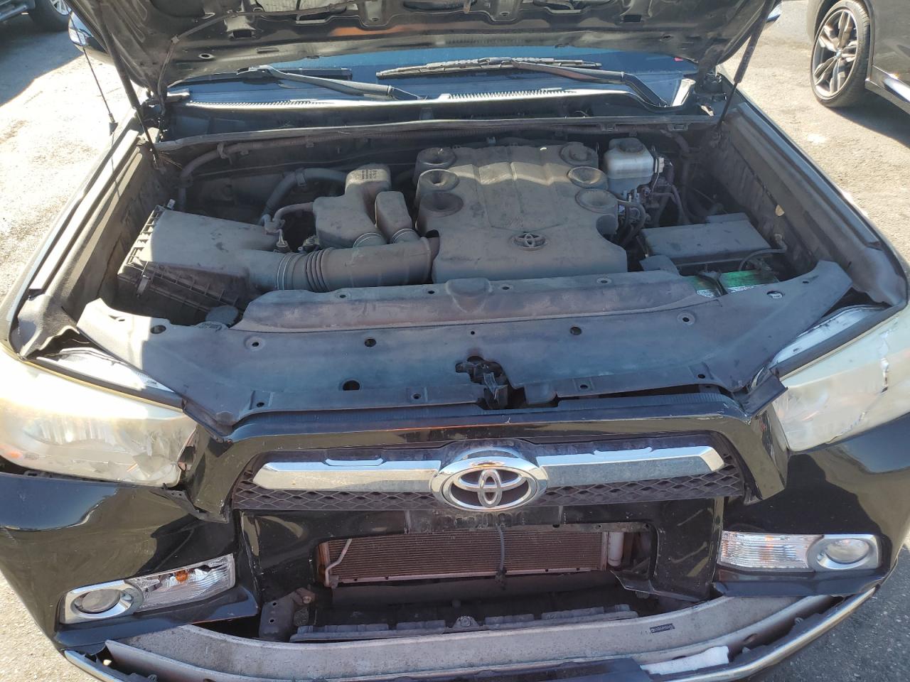 2011 Toyota 4Runner Sr5 VIN: JTEBU5JRXB5044600 Lot: 73624604