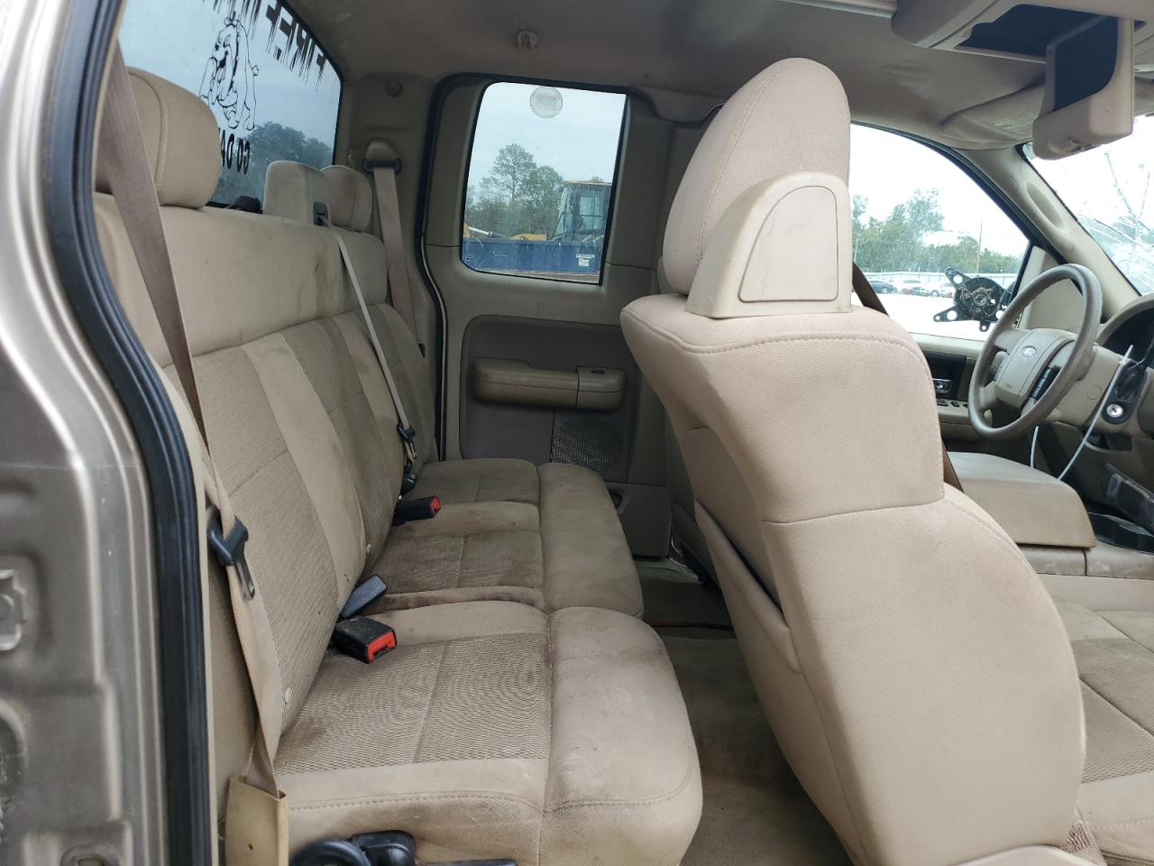 2004 Ford F-150 - Image 10
