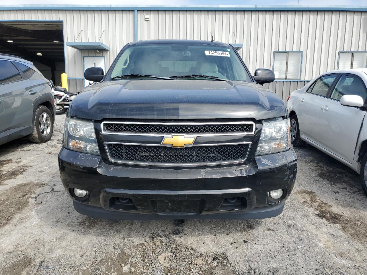 2009 Chevrolet Suburban - Image 5