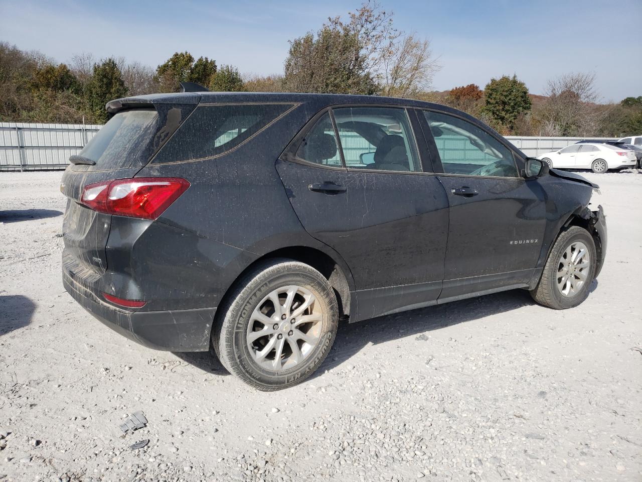 2021 Chevrolet Equinox - Image 3