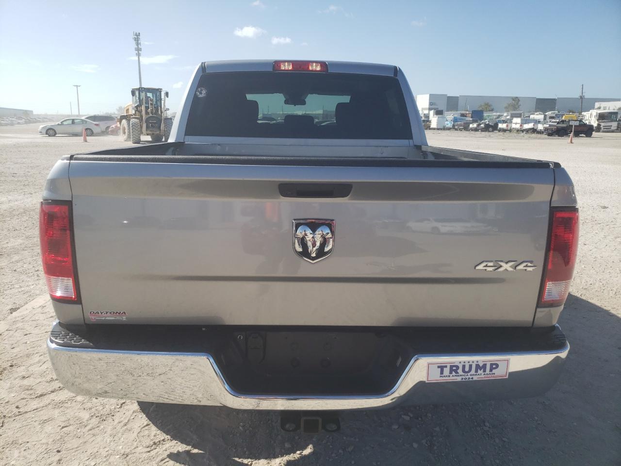 2022 Ram 1500 Classic Tradesman VIN: 3C6RR7KG0NG173642 Lot: 77226304