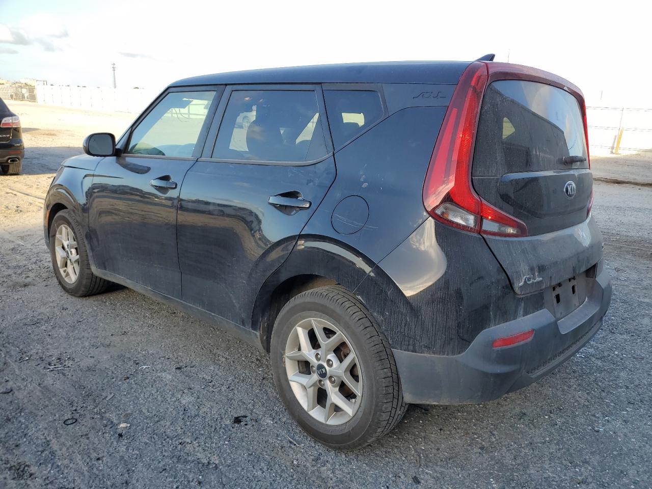 2021 Kia Soul - Image 2