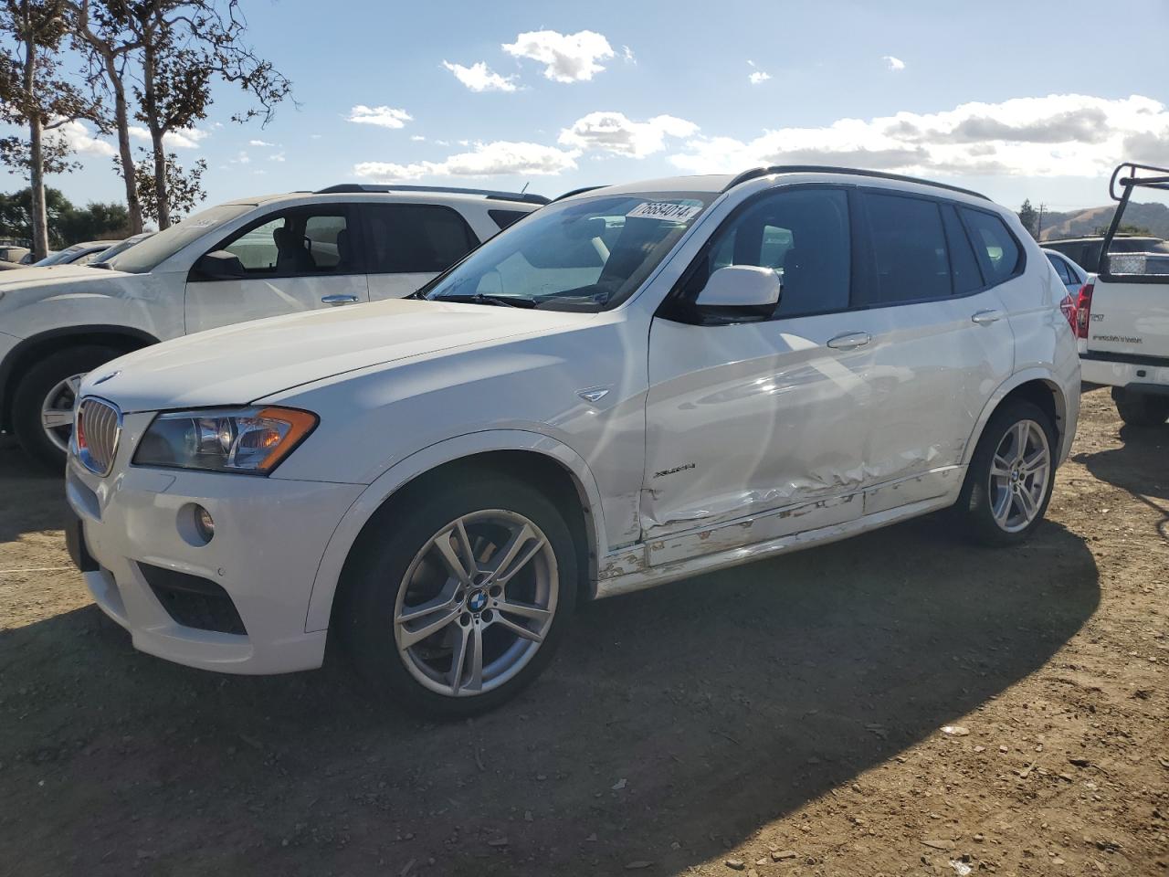 VIN 5UXWX7C52E0E76054 2014 BMW X3 no.1