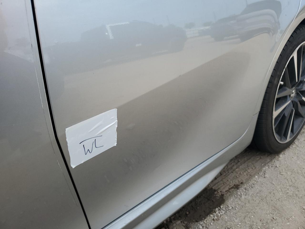 2019 Toyota Camry - Image 12